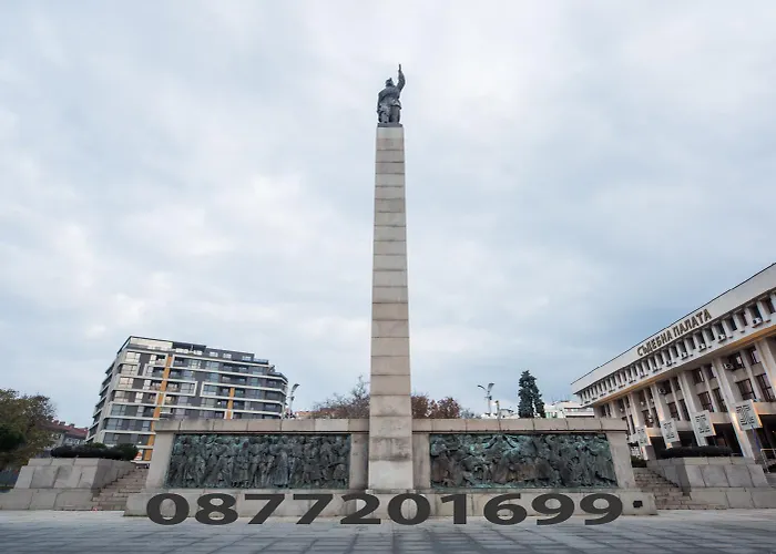 2 Bedrooms - Downtown - Excellent Location Apartament Burgas